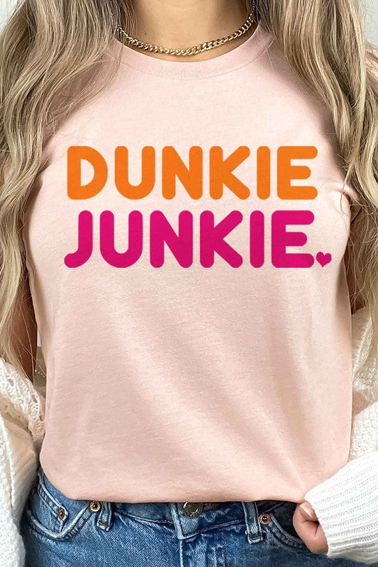 DUNKIE JUNKIE GRAPHIC TEE