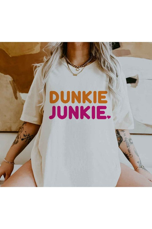 DUNKIE JUNKIE GRAPHIC TEE